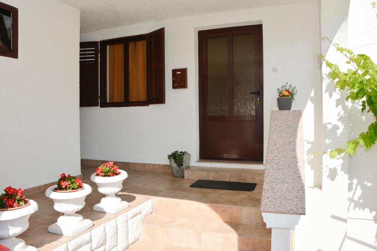 Apartment Ivana Senj  Exterior photo